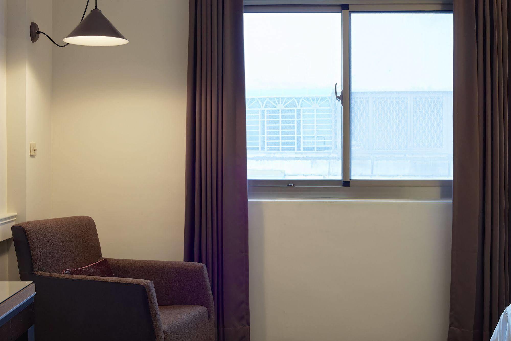 53 Hotel Taichung Exterior photo